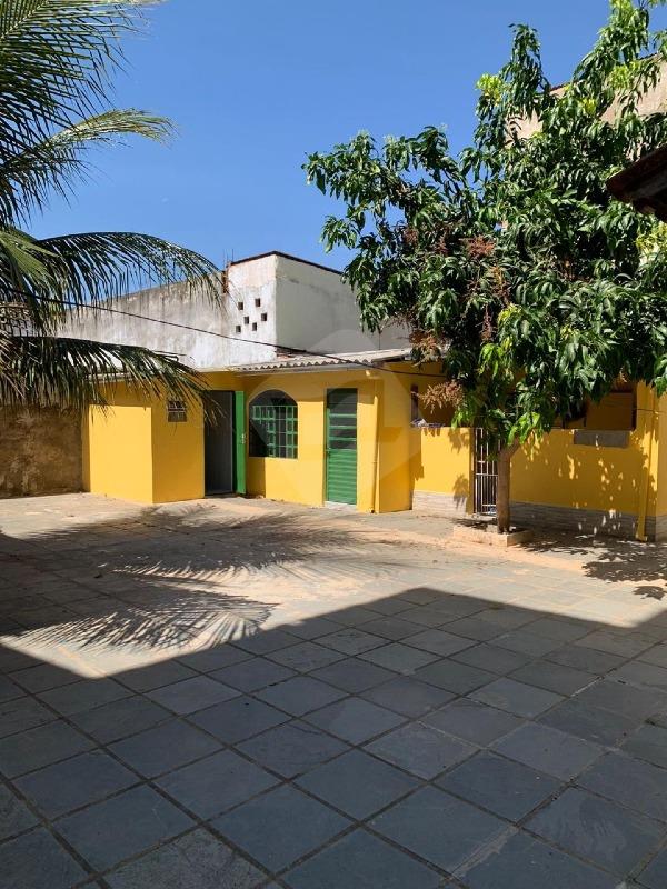 Casa para aluguel no JK II: 