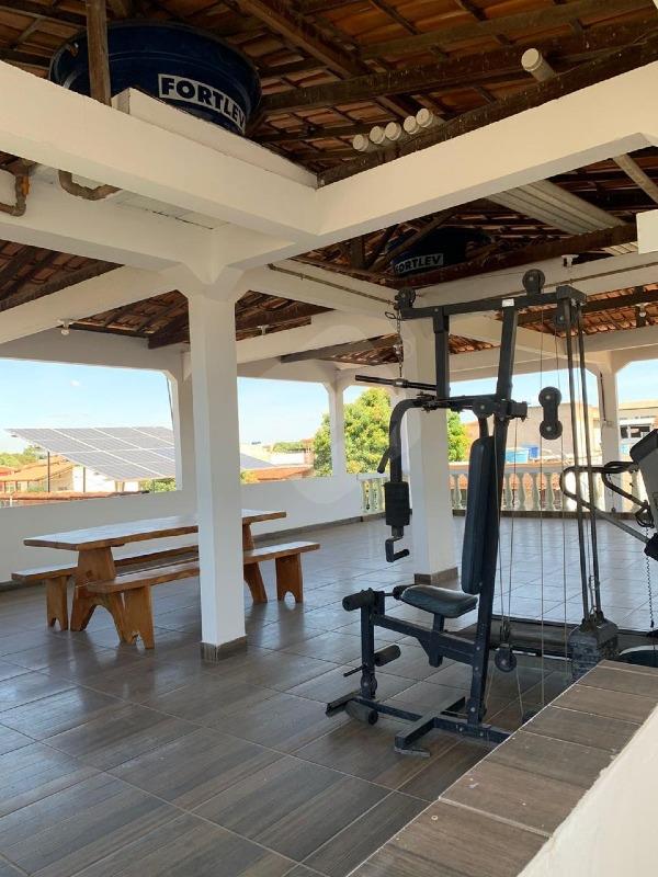 Casa para aluguel no JK II: 