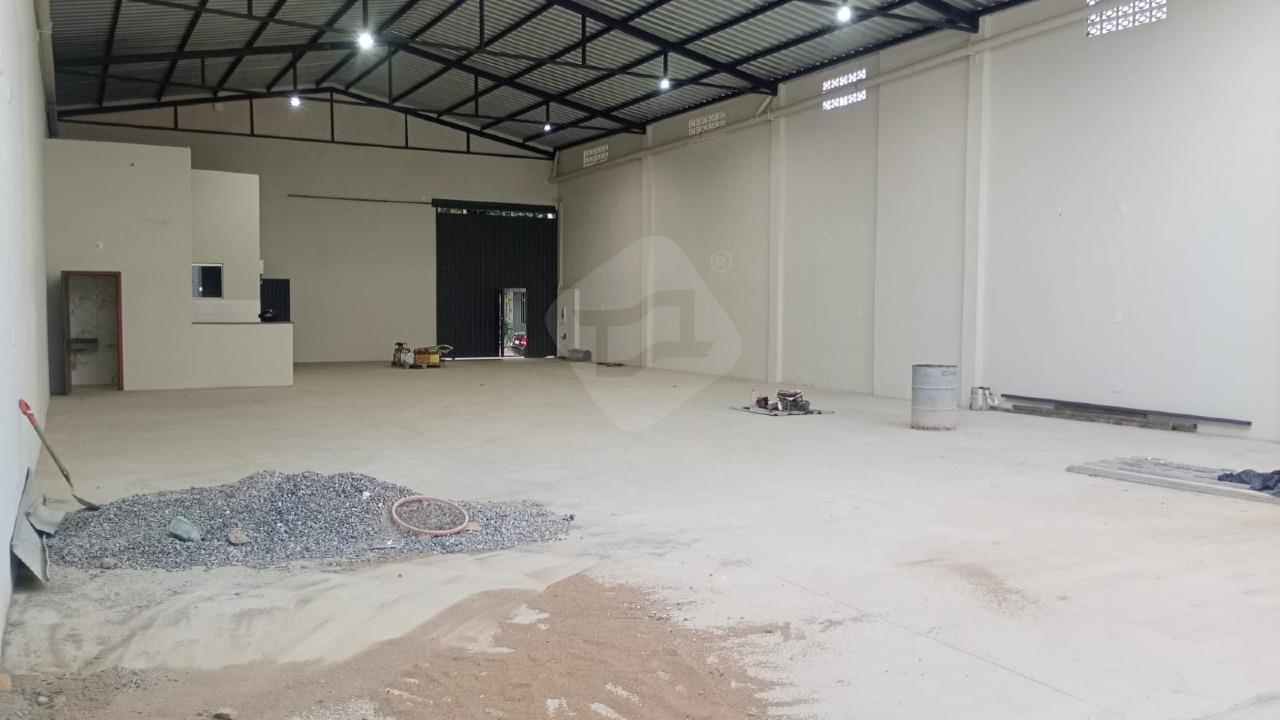 Galpão para aluguel no Vila Bretas: 