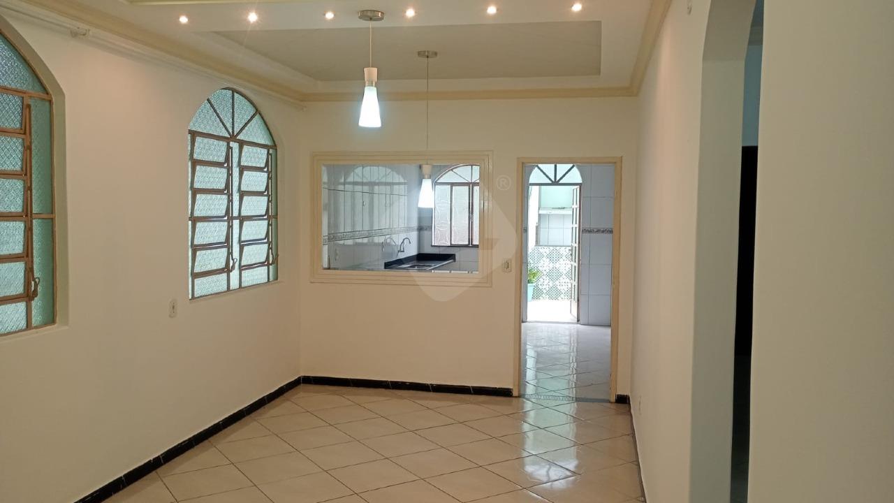 Casa para aluguel no Grã-Duquesa: 