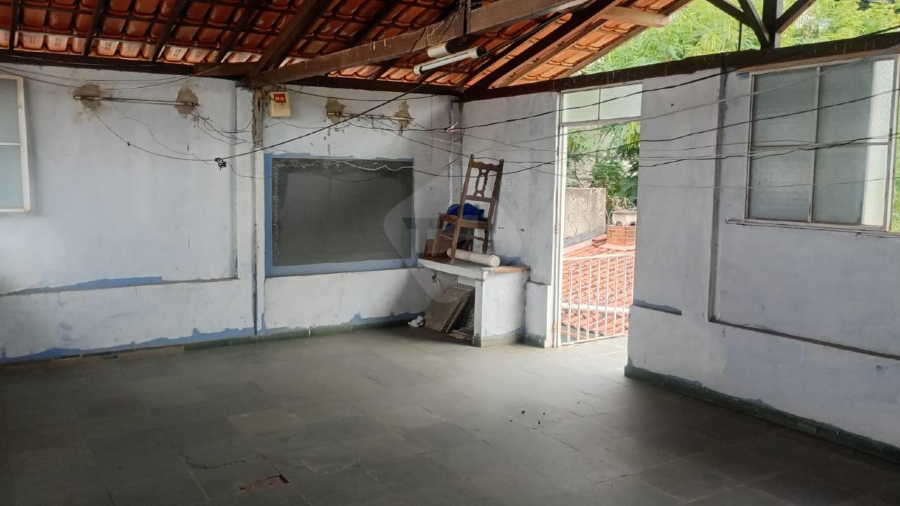 Casa para aluguel no Grã-Duquesa: 