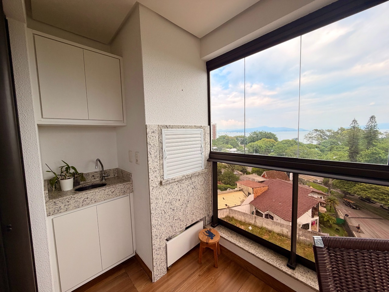 Apartamento[ NumeroQuarto] Agronômica Florianópolis Belvedere Sul Mare: 