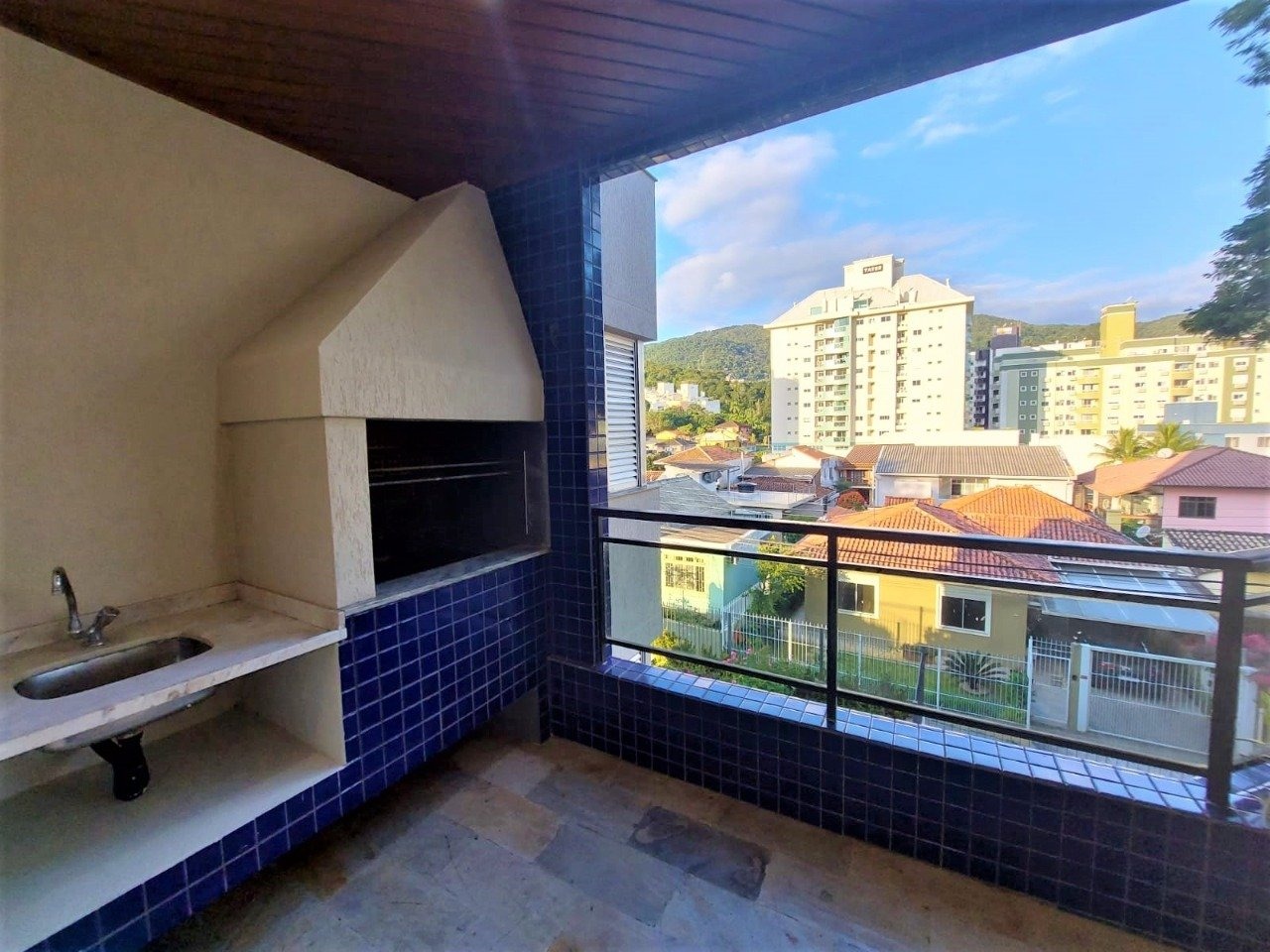 Apartamento[ NumeroQuarto] Itacorubi Florianópolis Emilio Neis: 