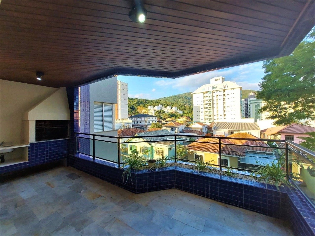 Apartamento[ NumeroQuarto] Itacorubi Florianópolis Emilio Neis: 