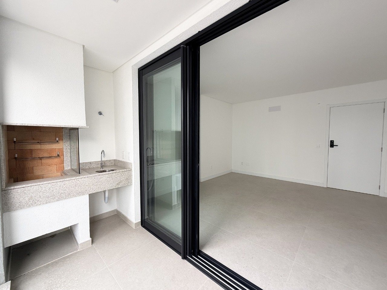 Apartamento[ NumeroQuarto] Centro Florianópolis Urban: 