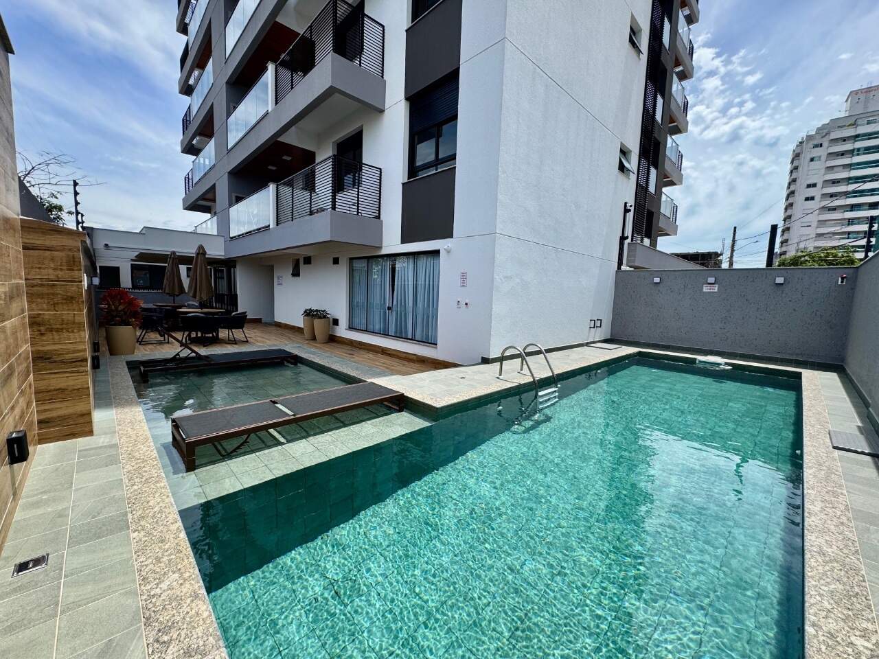 Apartamento[ NumeroQuarto] Barreiros São José Vision São José: 