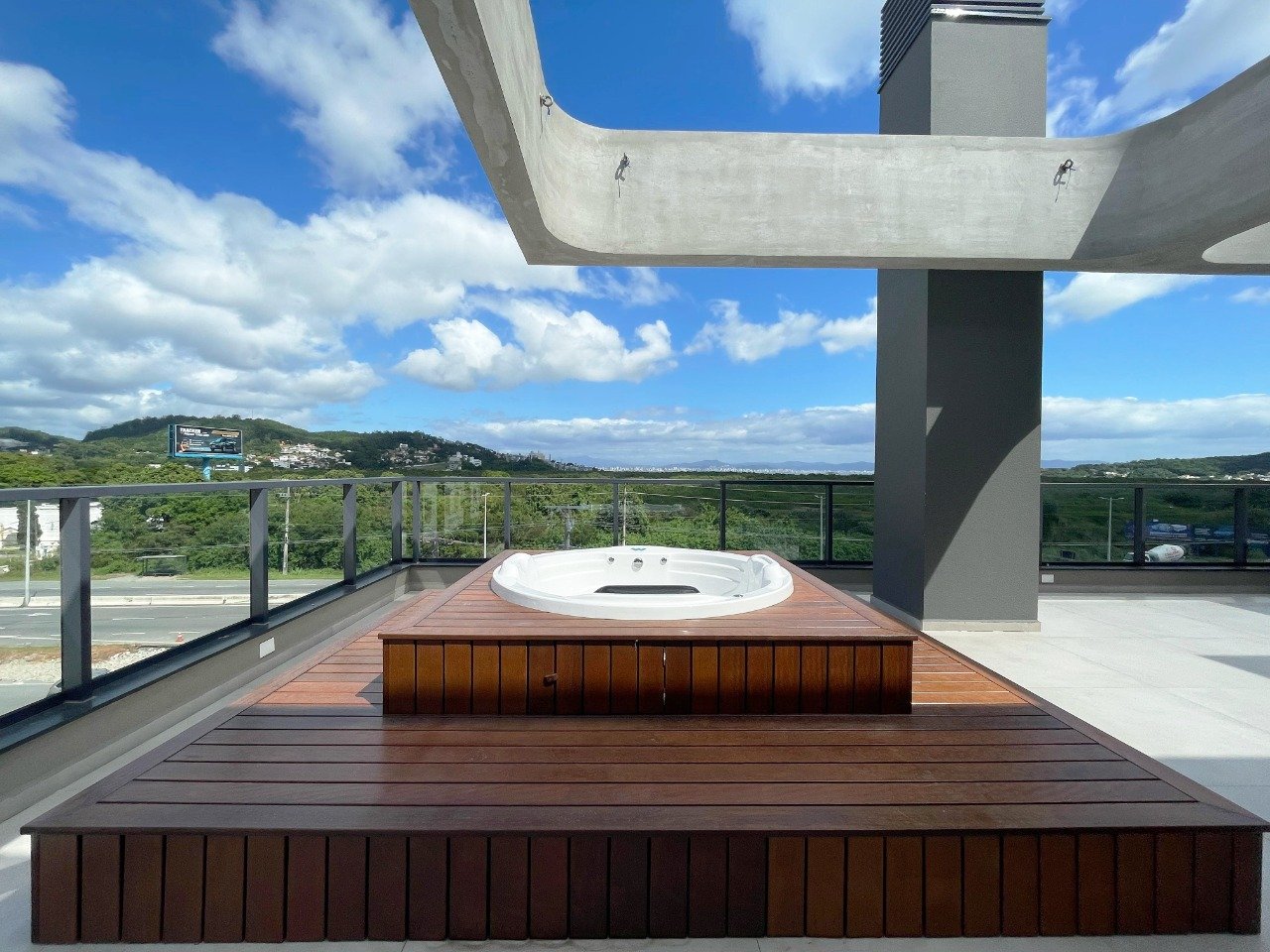 Estúdio[ NumeroQuarto] Saco Grande Florianópolis First: 