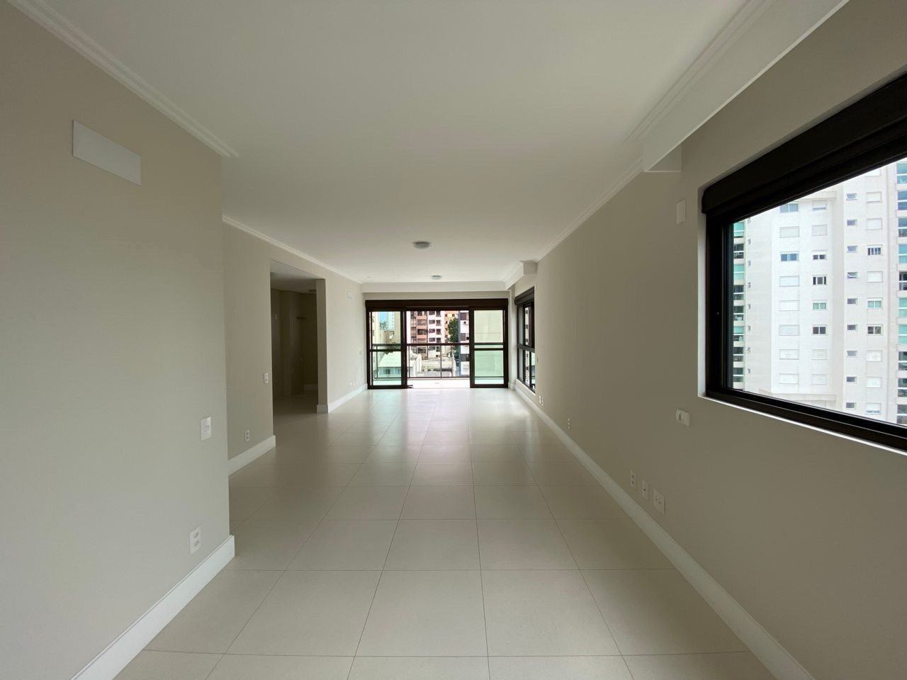 Estúdio[ NumeroQuarto] Centro Florianópolis Estúdio Oceano: 