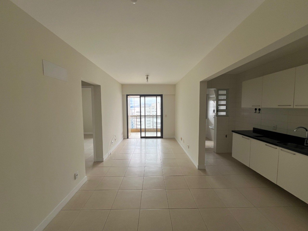 Apartamento[ NumeroQuarto] Centro Florianópolis Plaza Viena: 