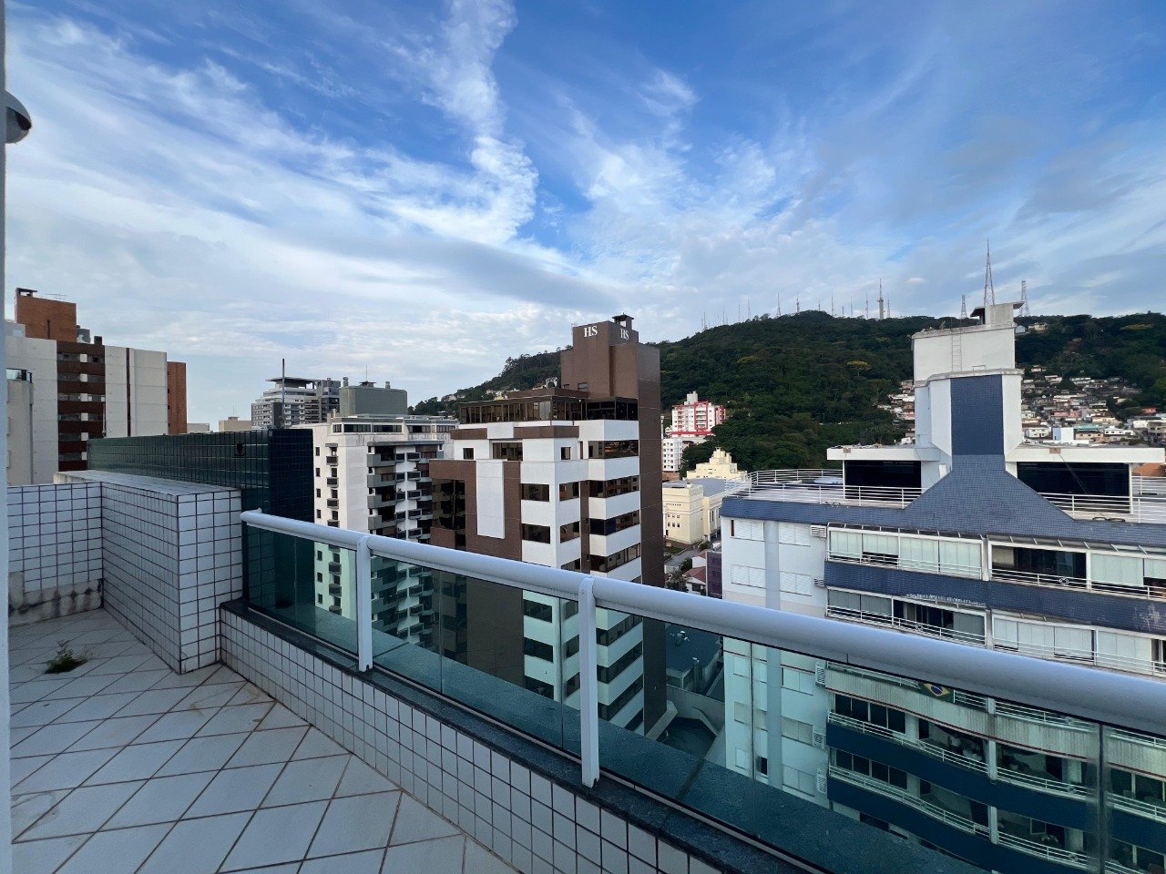Cobertura[ NumeroQuarto] Centro Florianópolis Mata Atlântica: 