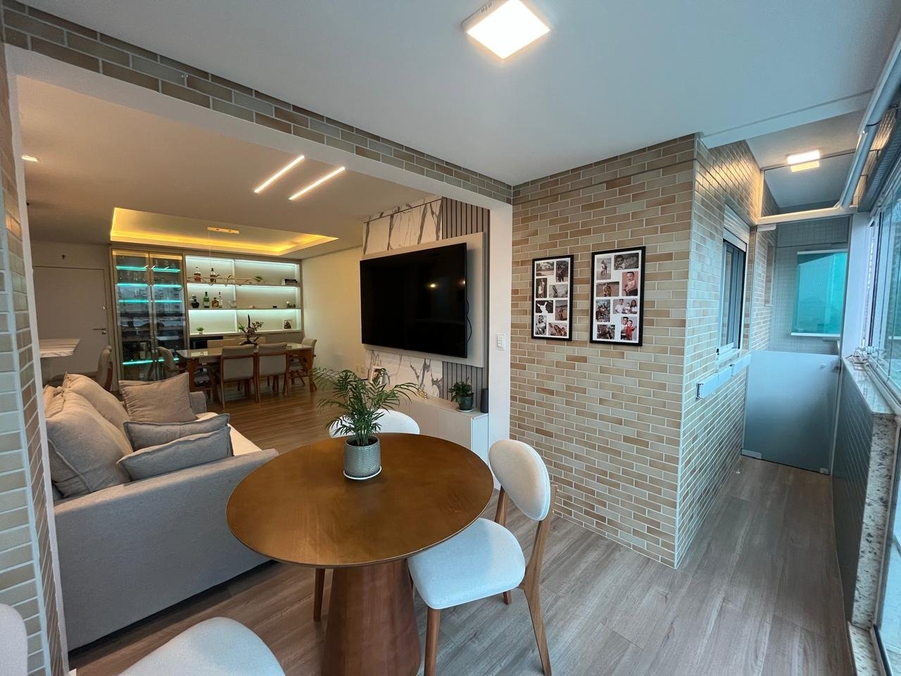 Apartamento[ NumeroQuarto] Estreito Florianópolis Toronto: 