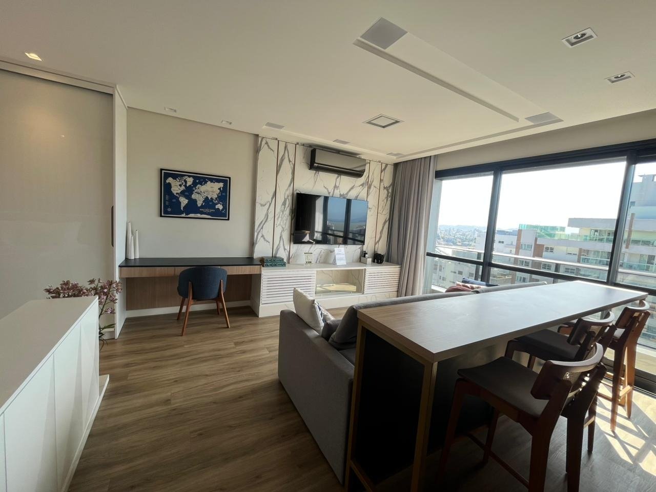 Estúdio[ NumeroQuarto] Centro Florianópolis Top Vision Tower: 