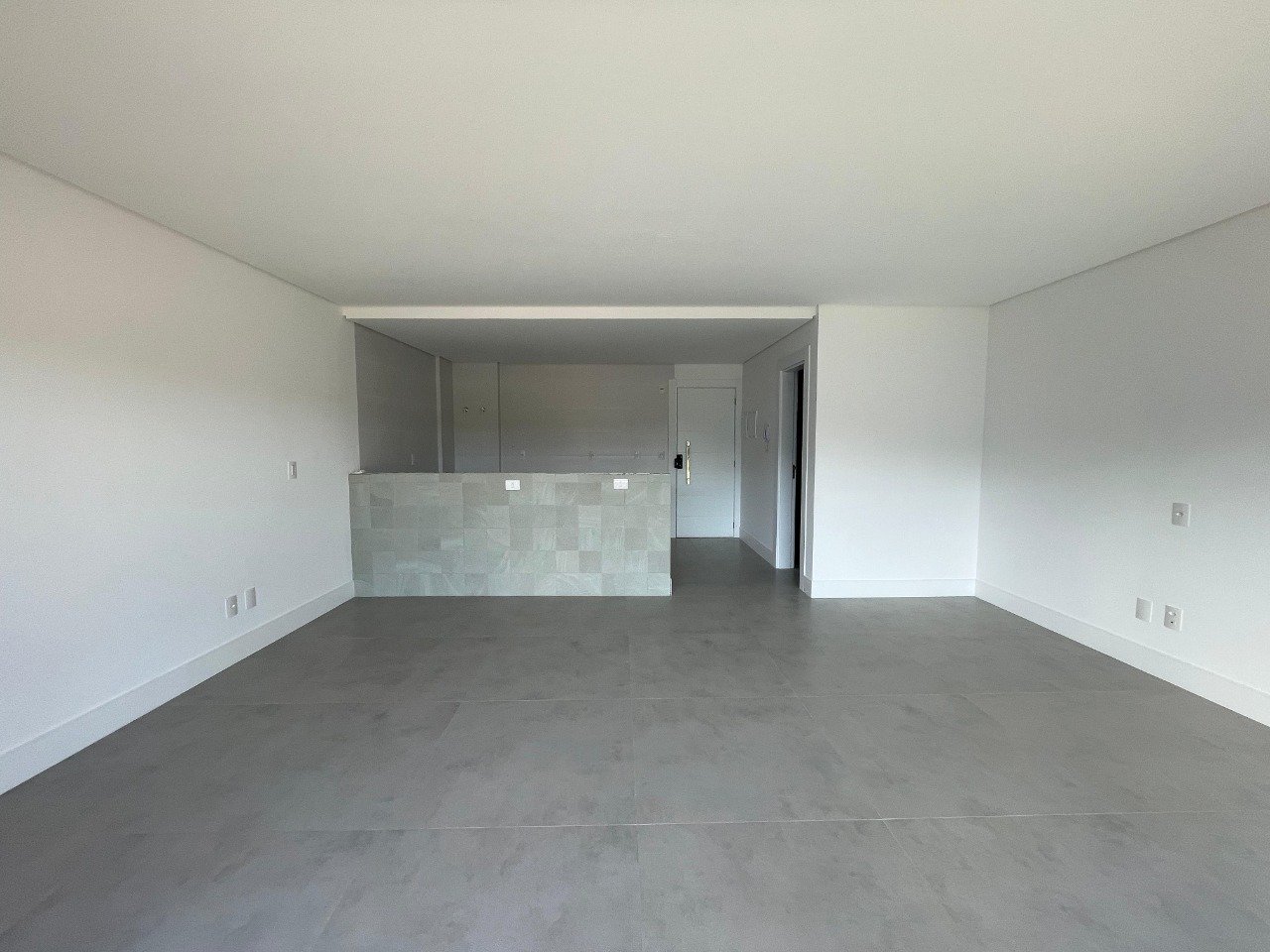 Estúdio[ NumeroQuarto] Saco Grande Florianópolis La Spezia: 