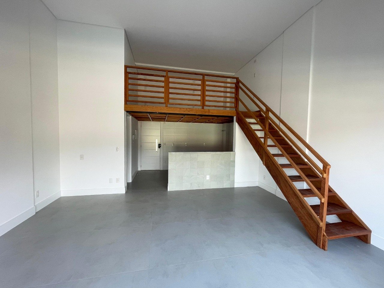 Estúdio[ NumeroQuarto] Saco Grande Florianópolis La Spezia: 