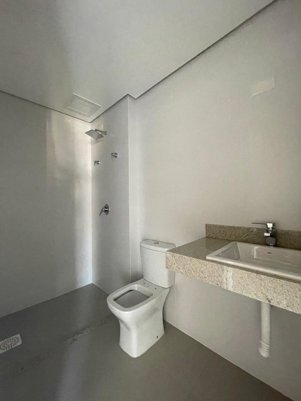 Estúdio[ NumeroQuarto] Saco Grande Florianópolis La Spezia: 