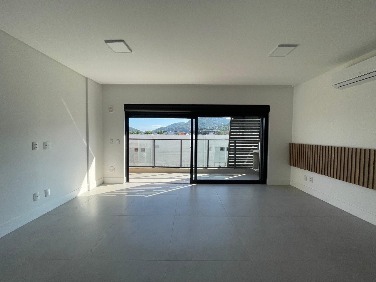 Estúdio[ NumeroQuarto] Saco Grande Florianópolis La Spezia: 