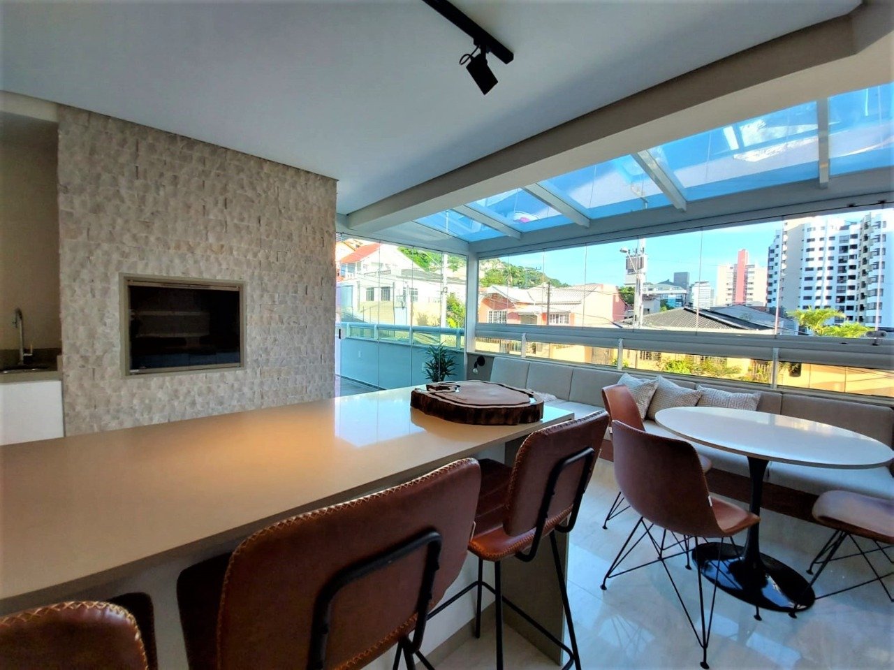 Apartamento[ NumeroQuarto] Agronômica Florianópolis Altavista: 