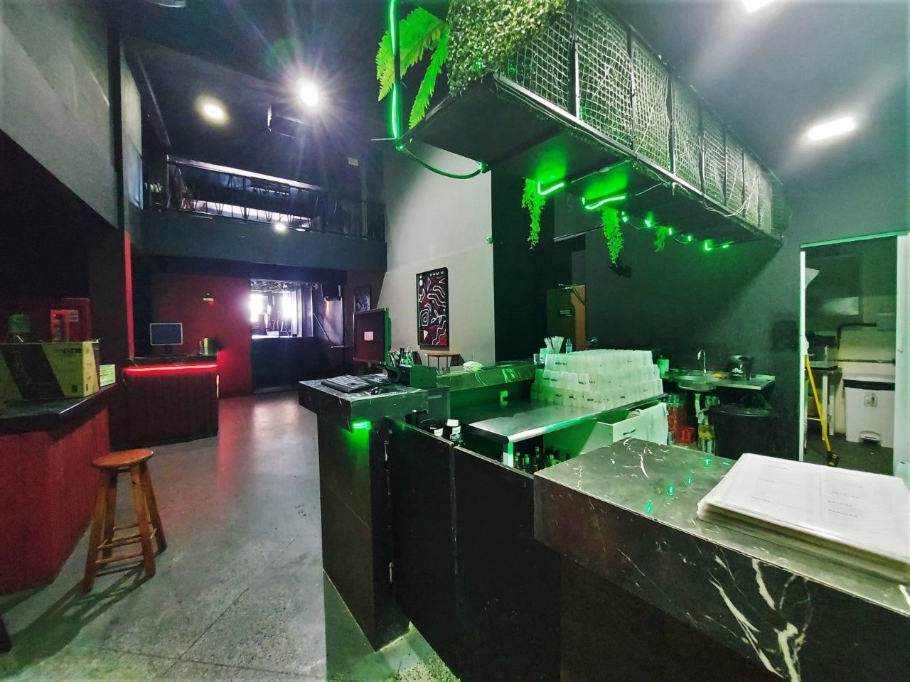 Loja[ NumeroQuarto] Estreito Florianópolis : 