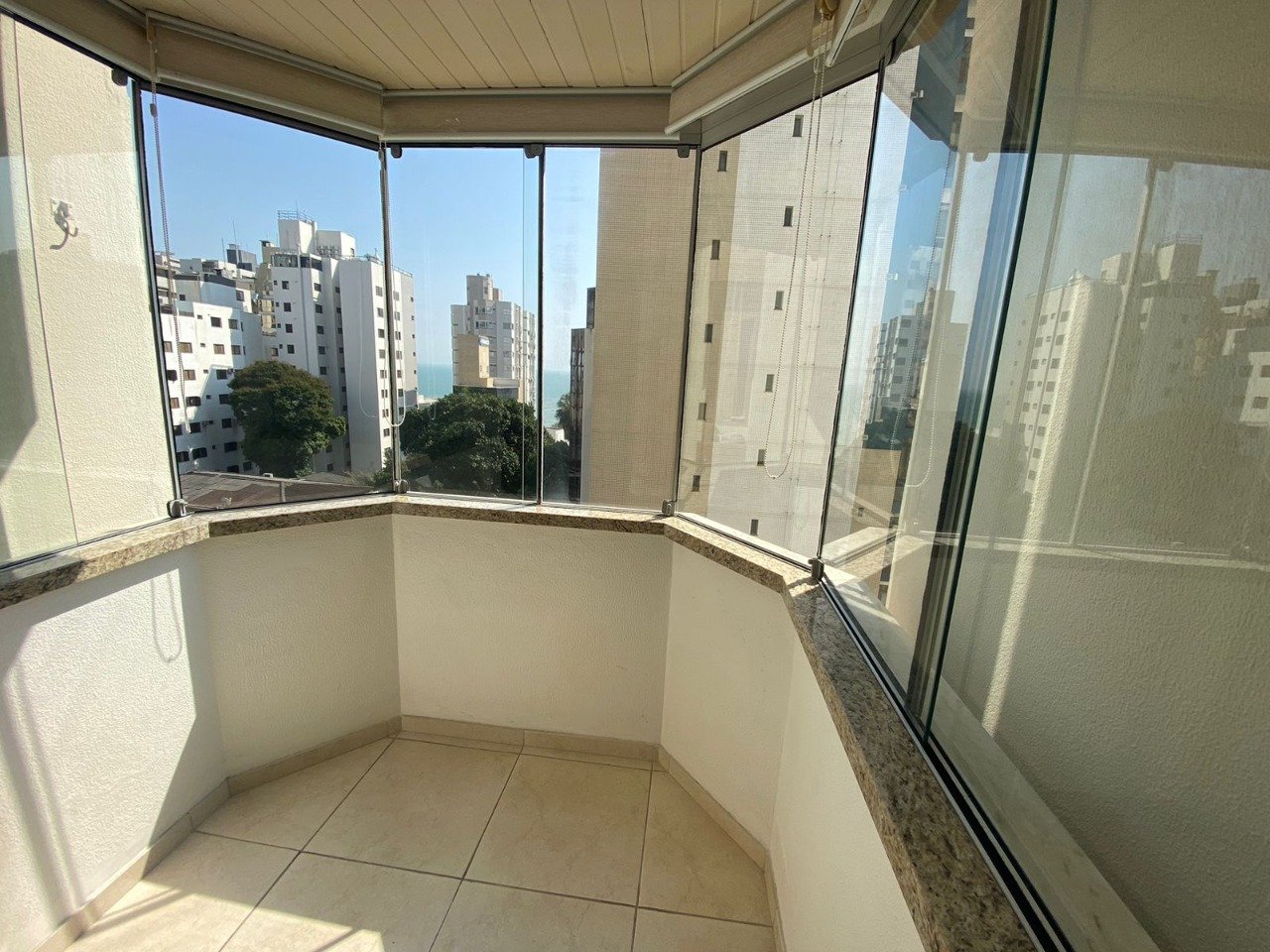 Apartamento[ NumeroQuarto] Centro Florianópolis Vivendas de Itaparica: 