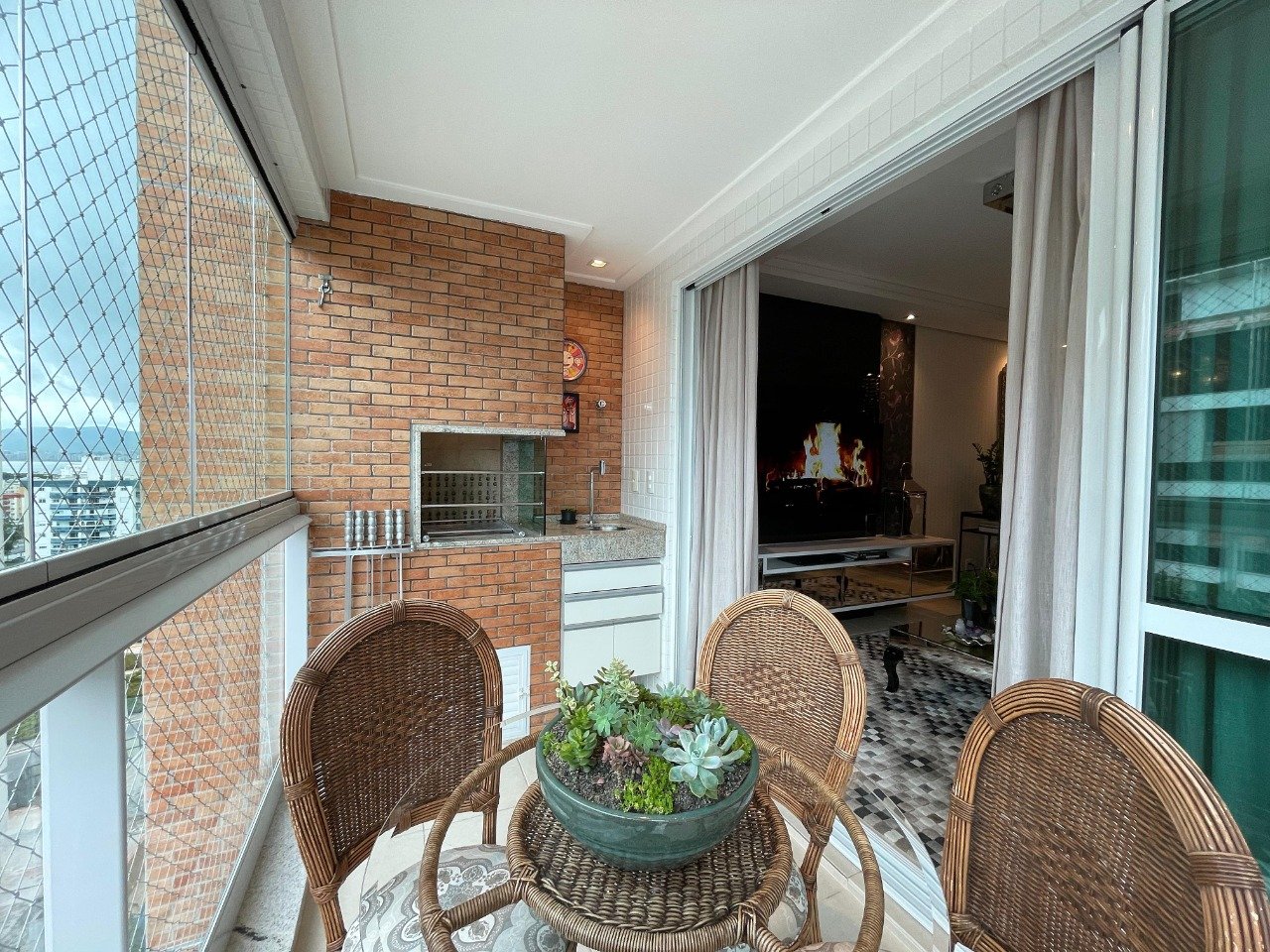 Apartamento[ NumeroQuarto] Novo estreito Florianópolis Farol: 