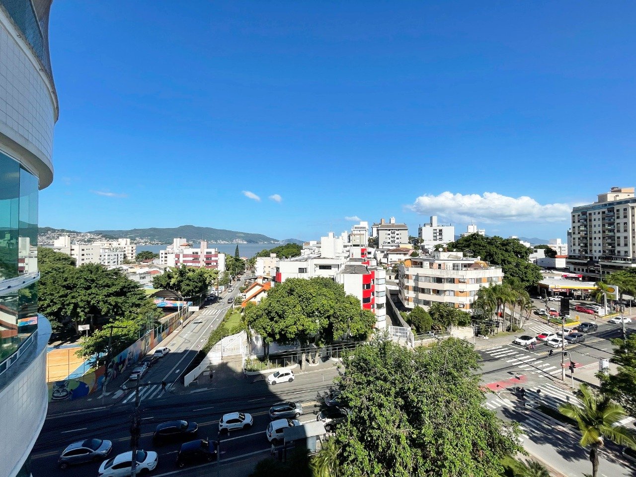 Apartamento[ NumeroQuarto] Coqueiros Florianópolis Gualter de Freitas Tibau: 