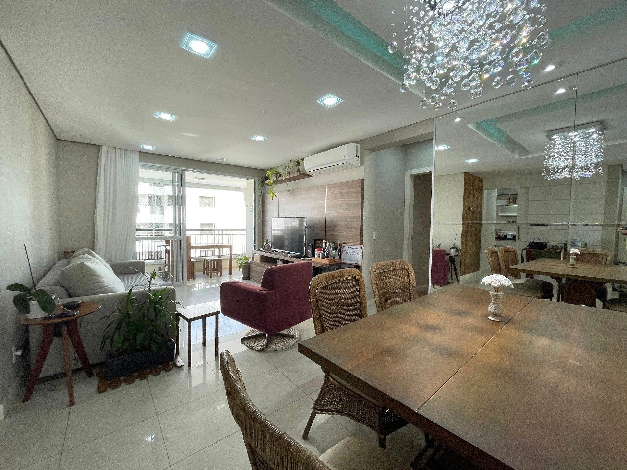 Apartamento[ NumeroQuarto] Itacorubi Florianópolis Jardins de Bordeaux: 