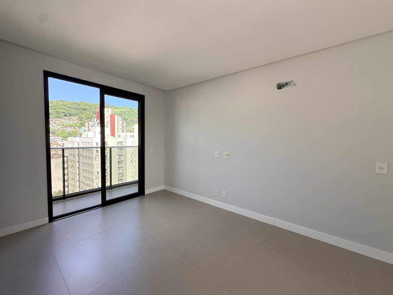 Apartamento[ NumeroQuarto] Centro Florianópolis Bosco: 