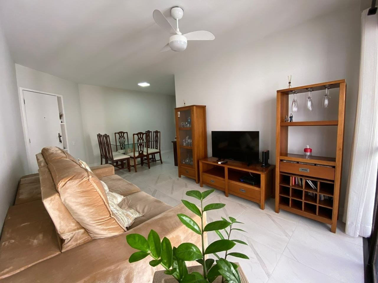 Apartamento[ NumeroQuarto] Centro Florianópolis Amim Abrão Salum: 