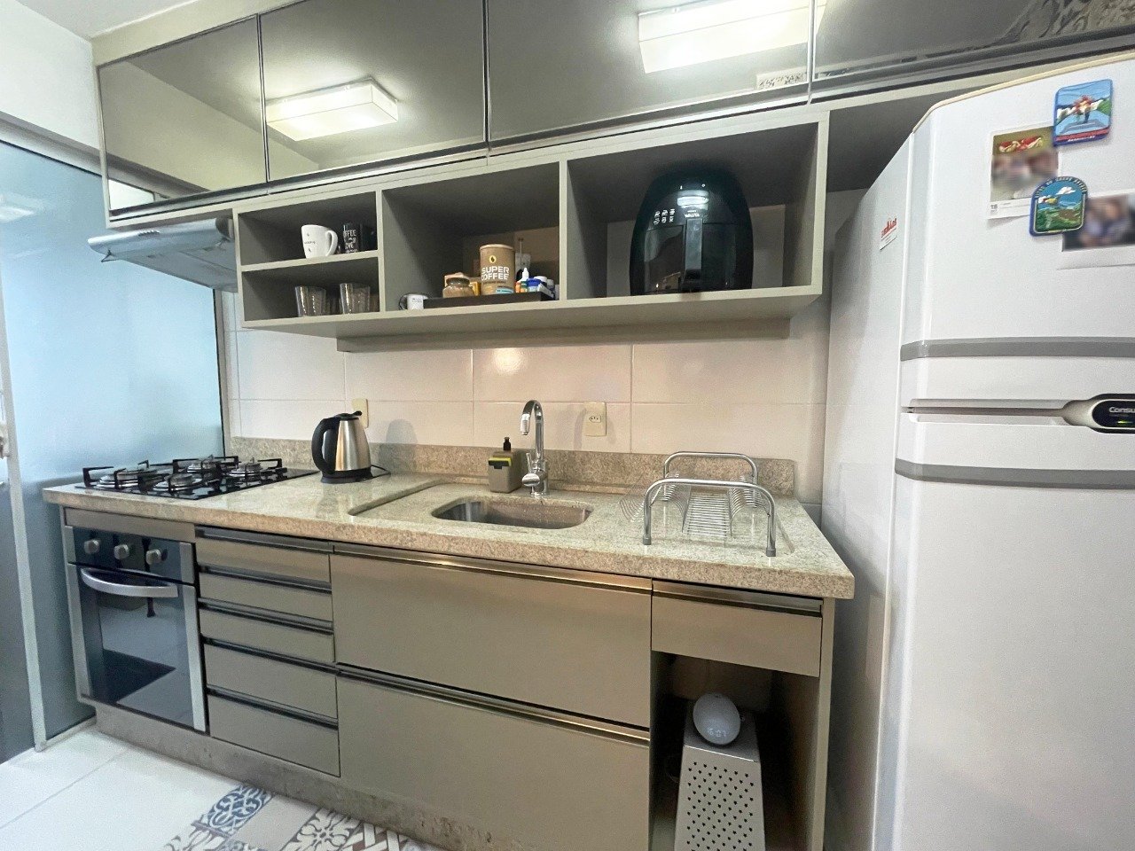 Apartamento[ NumeroQuarto] Centro Florianópolis Versalhes: 