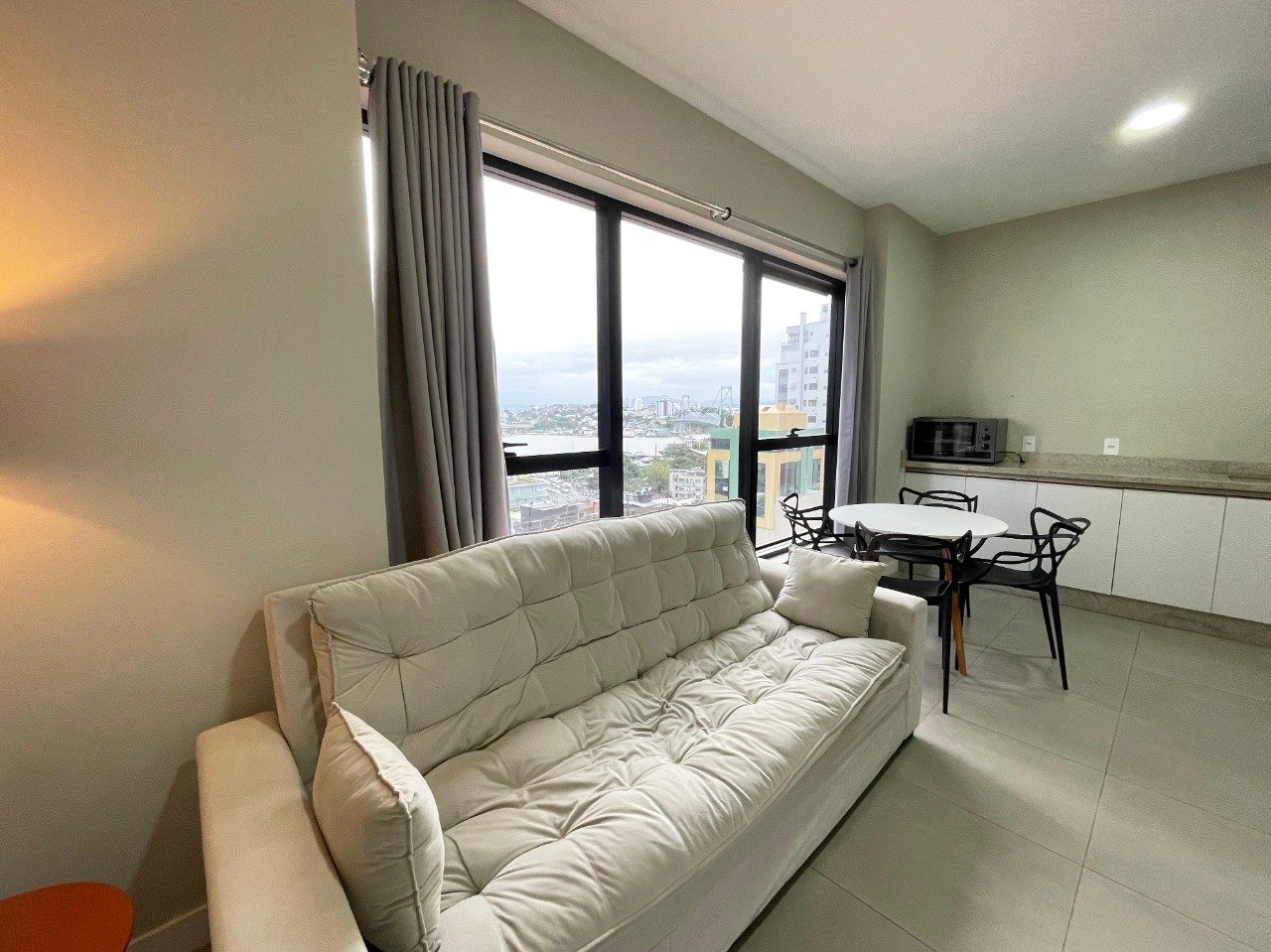 Apartamento[ NumeroQuarto] Centro Florianópolis Top Vision Tower: 