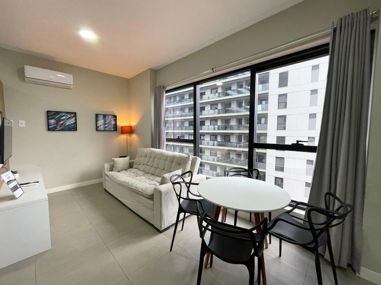 Apartamento[ NumeroQuarto] Centro Florianópolis Top Vision Tower: 