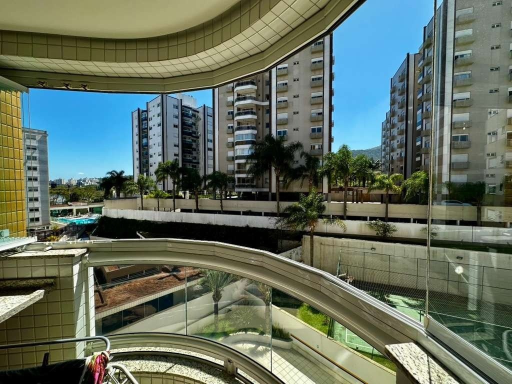 Apartamento[ NumeroQuarto] Parque São Jorge Florianópolis Bianca: 