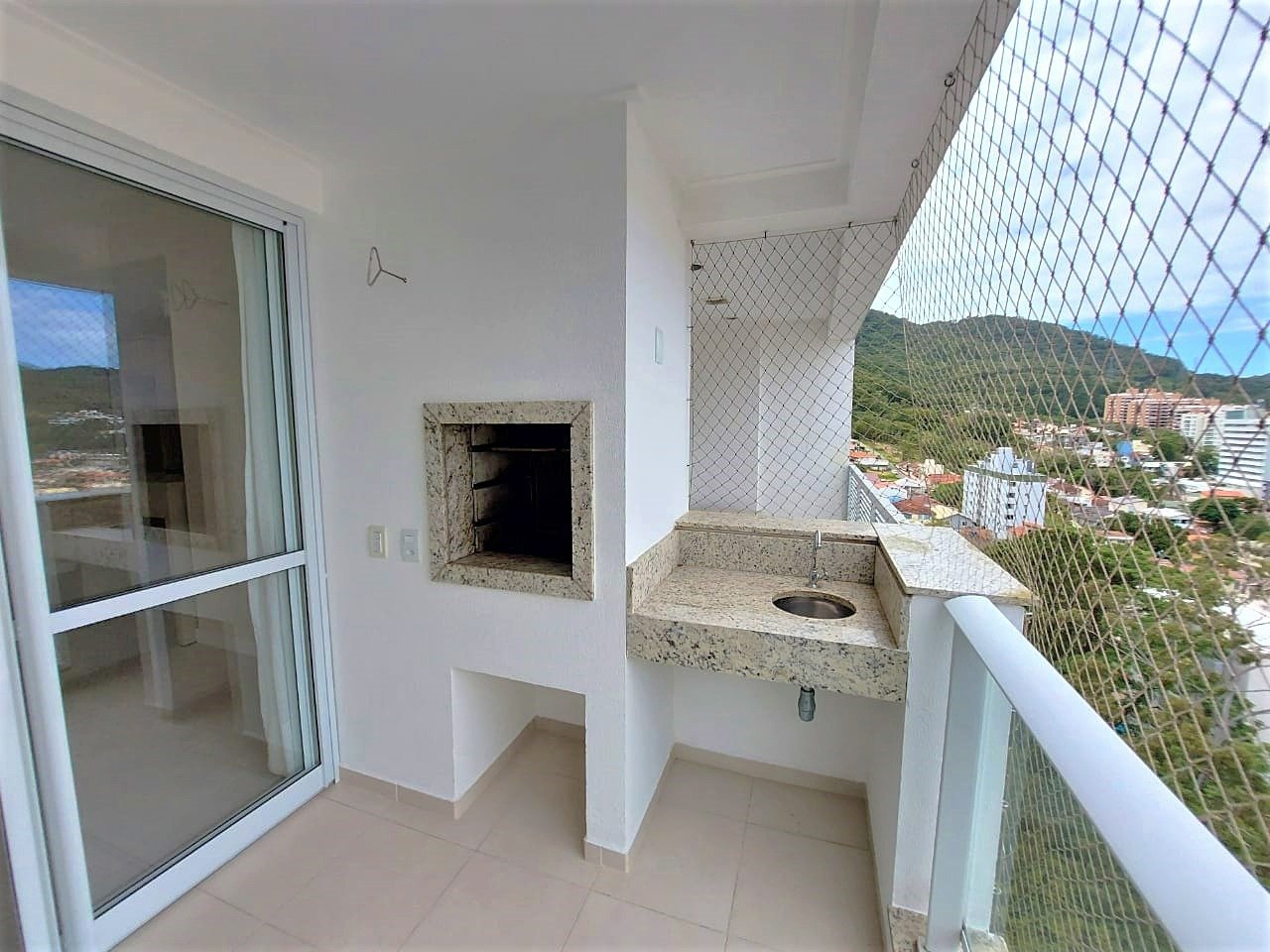 Apartamento[ NumeroQuarto] Itacorubi Florianópolis Plaza Victória: 