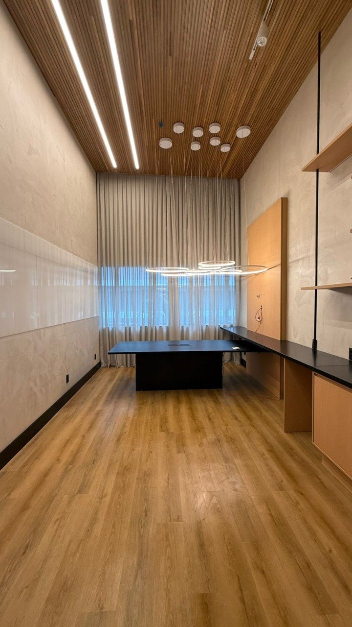 Salas/Conjuntos[ NumeroQuarto] Saco Grande Florianópolis Square corporate: 