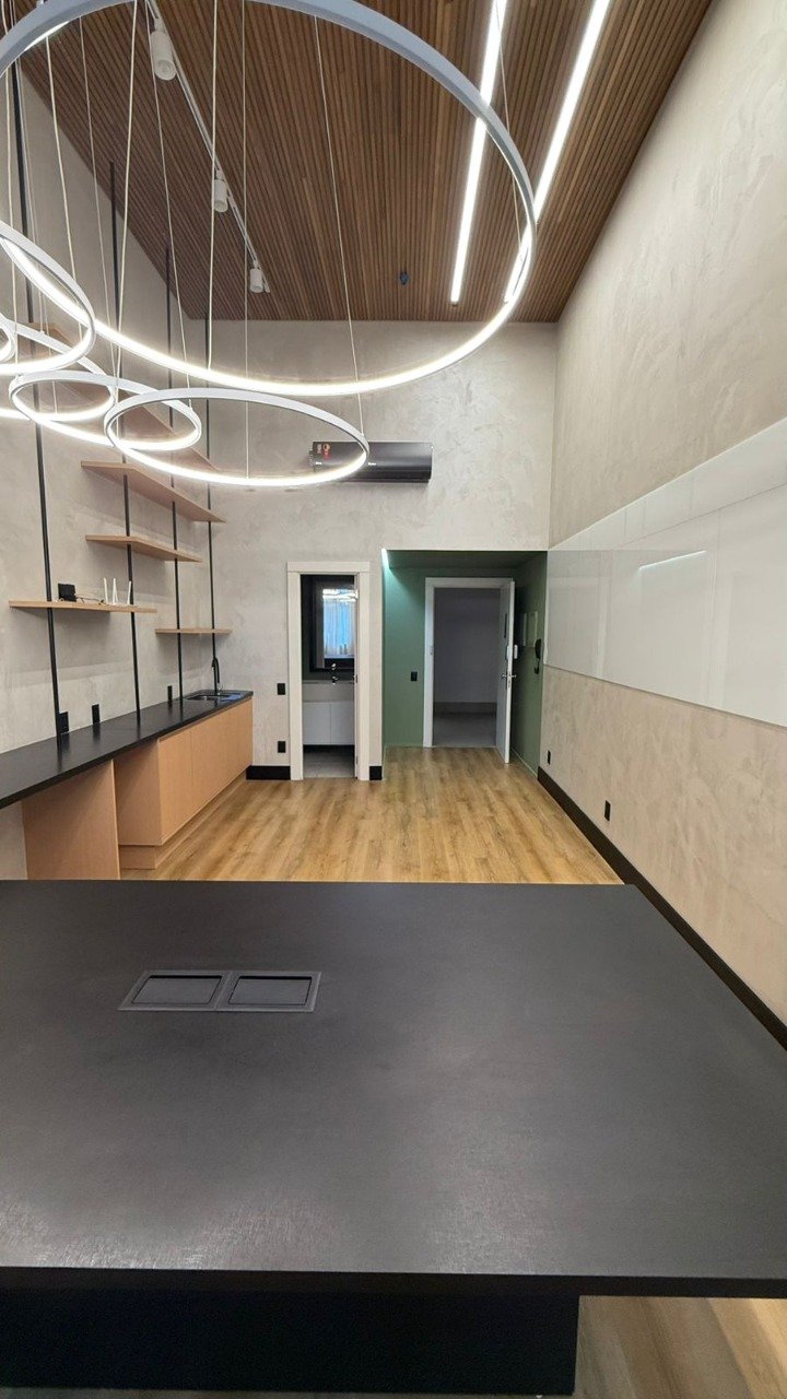 Salas/Conjuntos[ NumeroQuarto] Saco Grande Florianópolis Square corporate: 