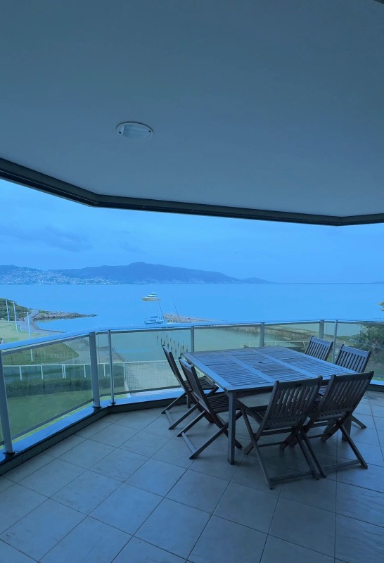Apartamento[ NumeroQuarto] Coqueiros Florianópolis Marinas Residence: 