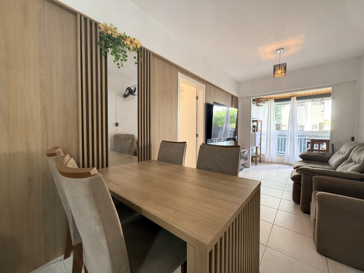 Apartamento[ NumeroQuarto] Itacorubi Florianópolis Paris Dakar: 