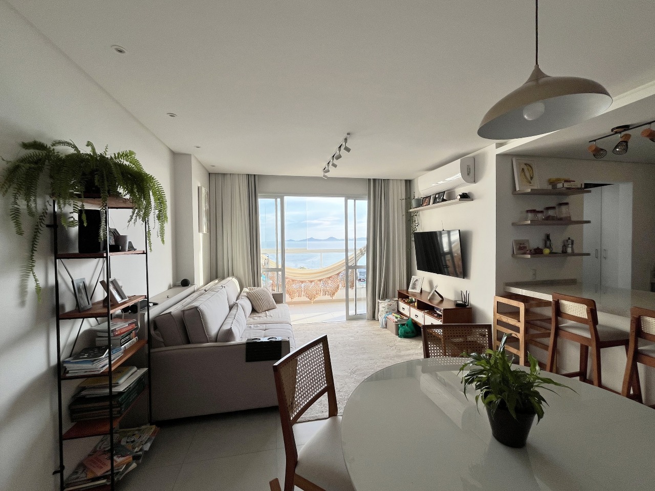 Apartamento duplex[ NumeroQuarto] Barreiros São José Ana Jovi: 