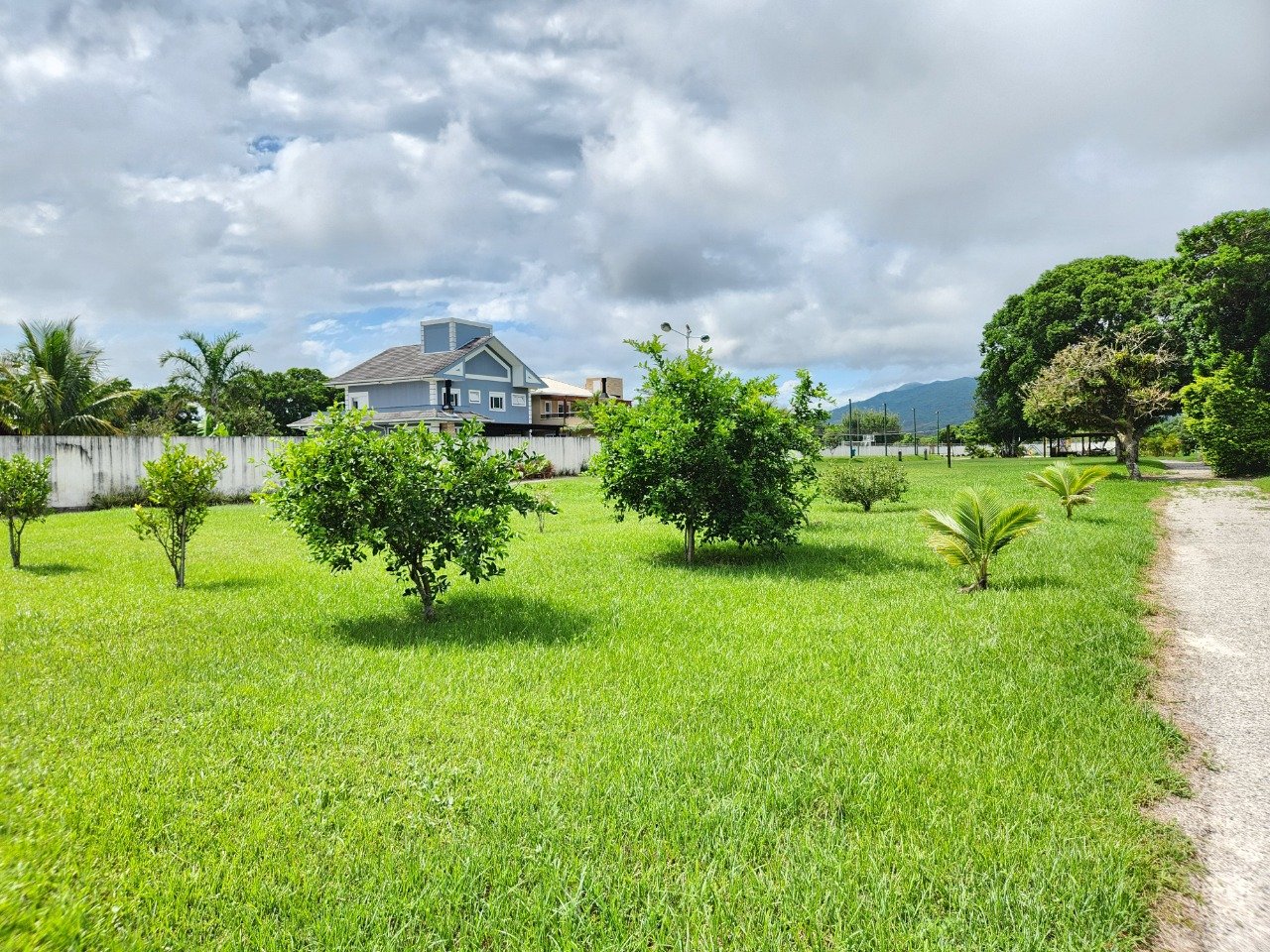 Terreno[ NumeroQuarto] Campeche Florianópolis Garapuvu: 