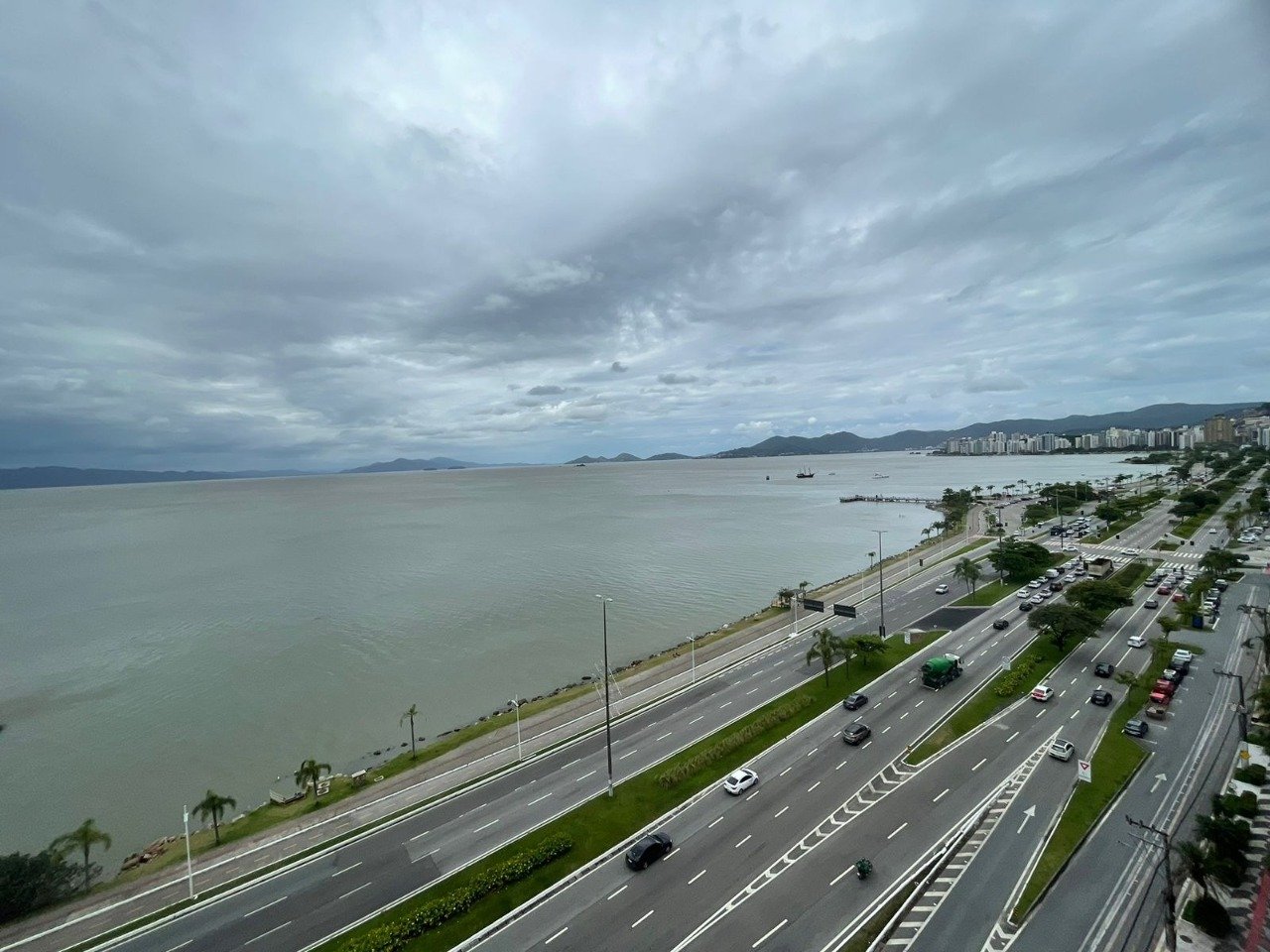 Cobertura duplex[ NumeroQuarto] Centro Florianópolis Principe de Gales: 