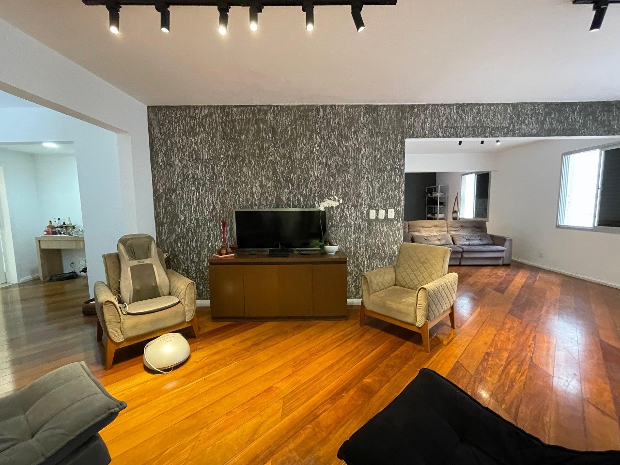 Apartamento[ NumeroQuarto] Agronômica Florianópolis Dom Eudes de Orleans e Bragança: 