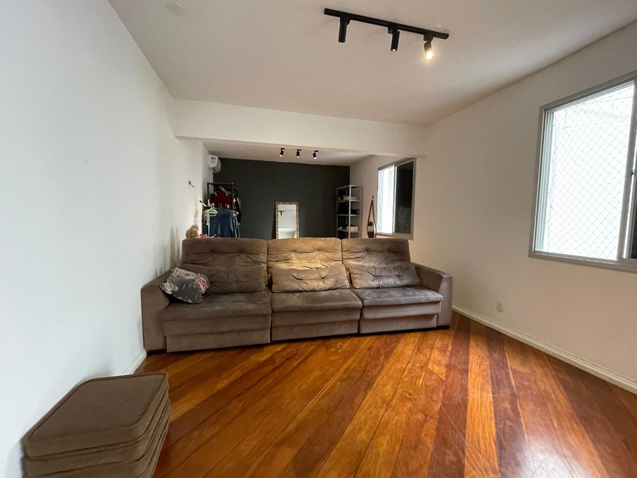 Apartamento[ NumeroQuarto] Agronômica Florianópolis Dom Eudes de Orleans e Bragança: 