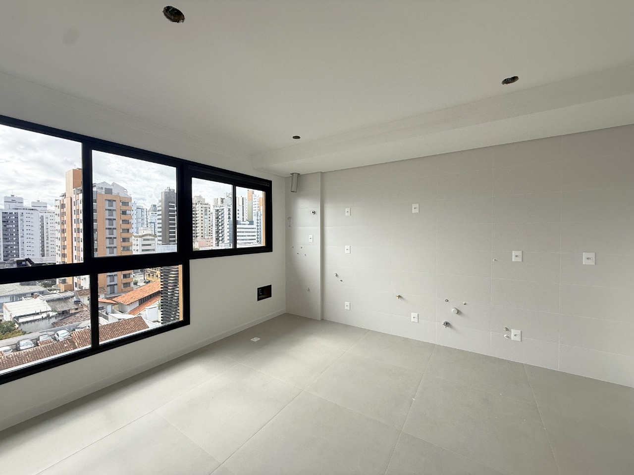 Apartamento[ NumeroQuarto] Centro Florianópolis Boiteux 155: 