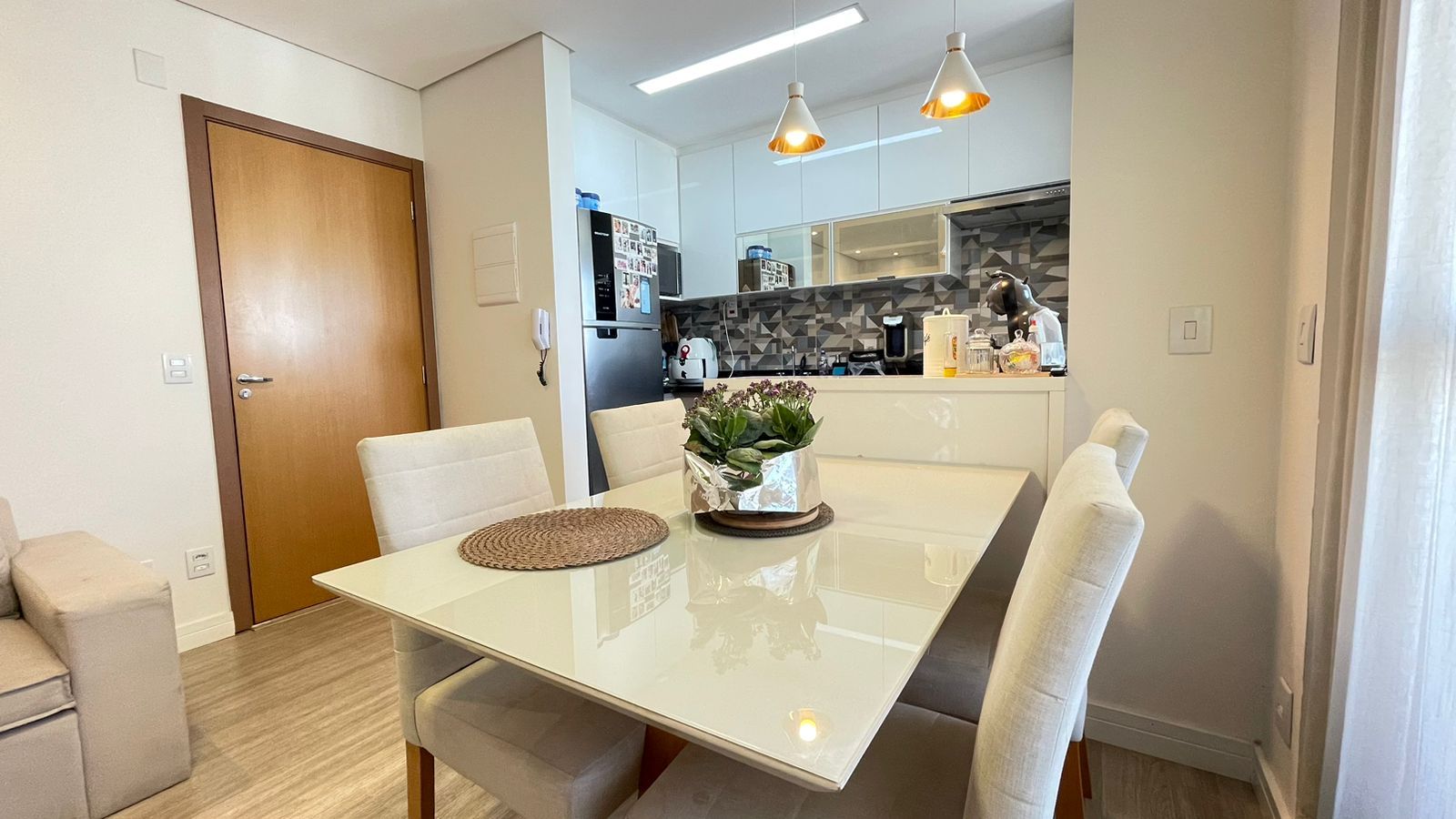 Apartamento à venda no Engordadouro: 