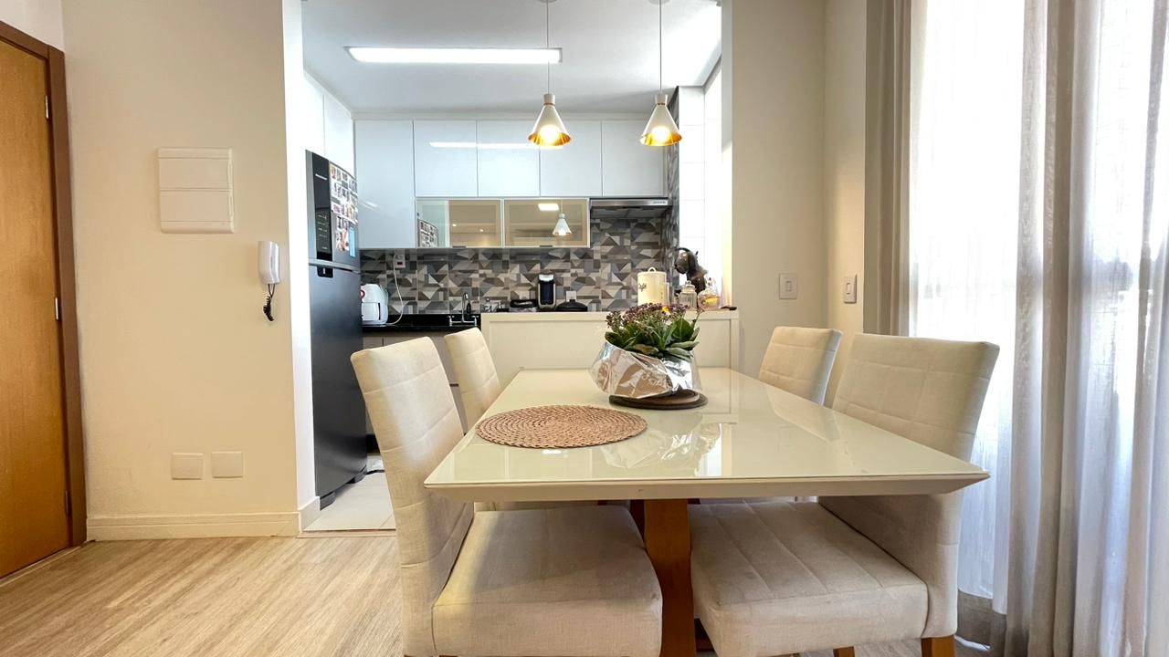 Apartamento à venda no Engordadouro: 