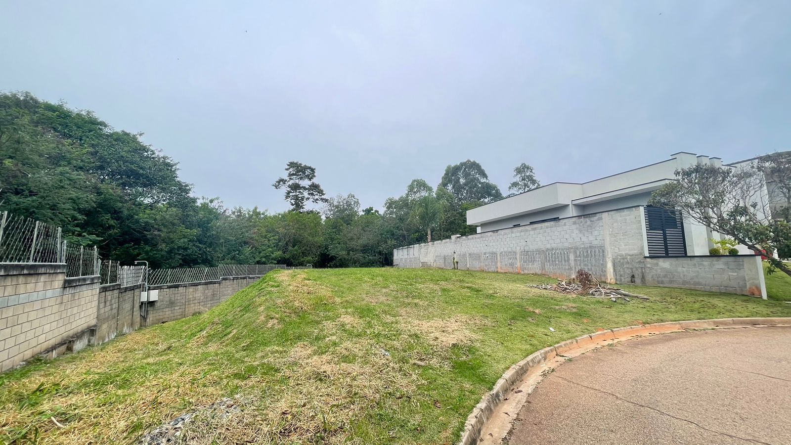 Terreno à venda no Jundiaí Mirim: 