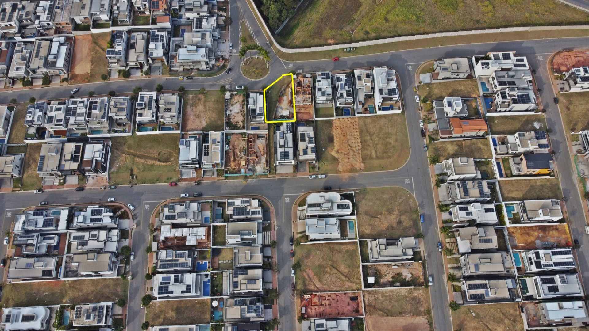 Terreno à venda no Loteamento Brisas do Lago: 