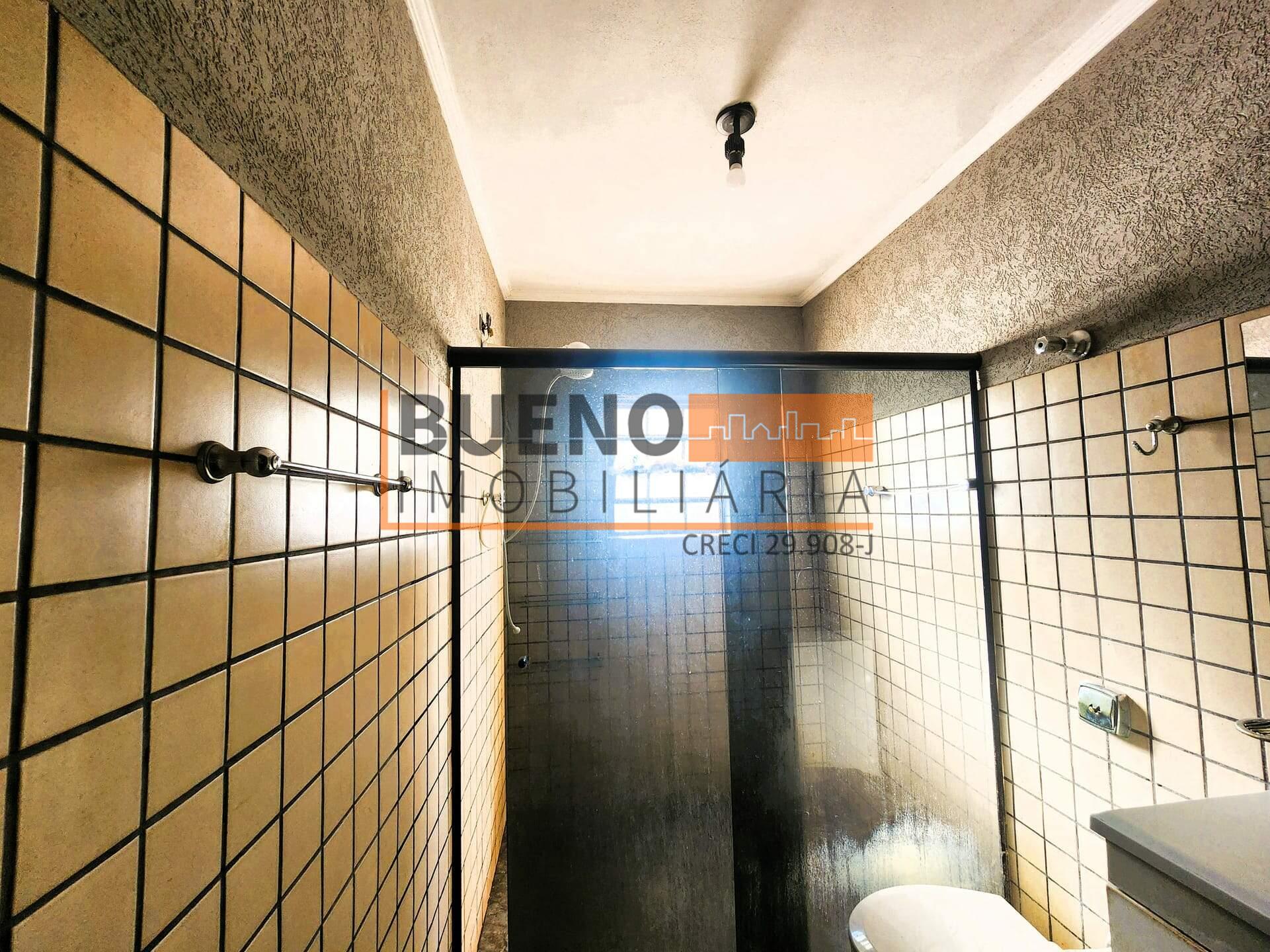 Sobrado à venda no Vila Molon: 