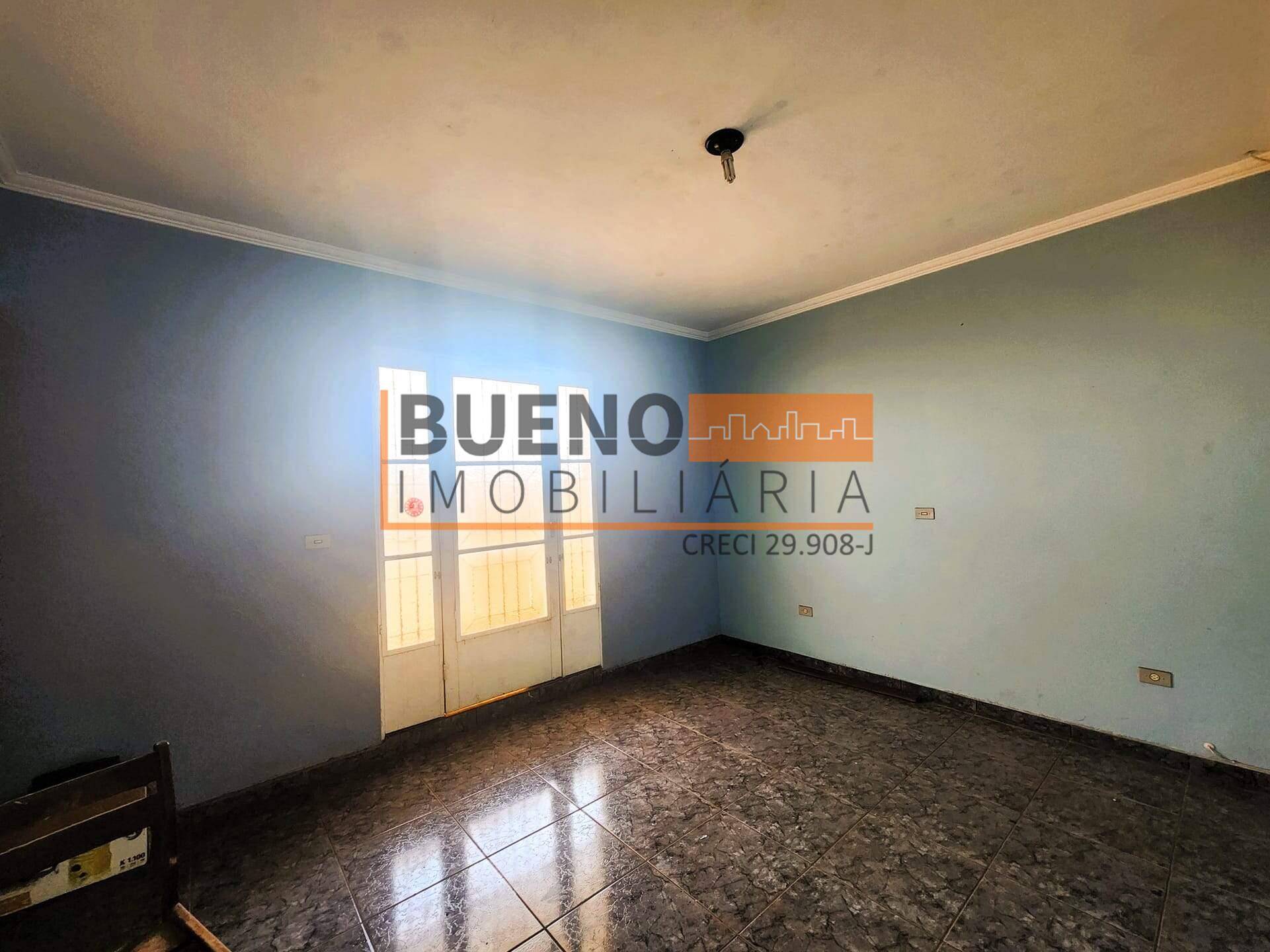 Sobrado à venda no Vila Molon: 