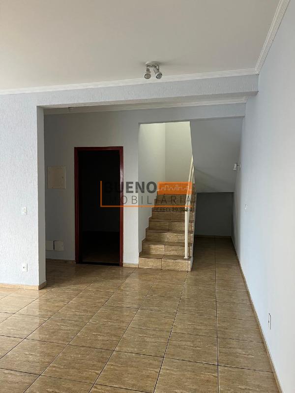 Casa para aluguel no Jardim São Vito: 